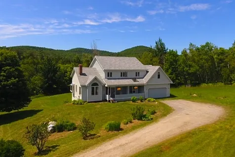 1827 Downingsville Road Lincoln VT 05443