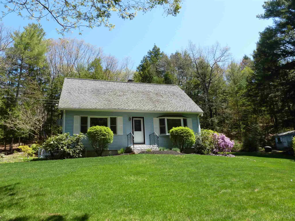 1 San Antonio Drive Fremont NH 03044