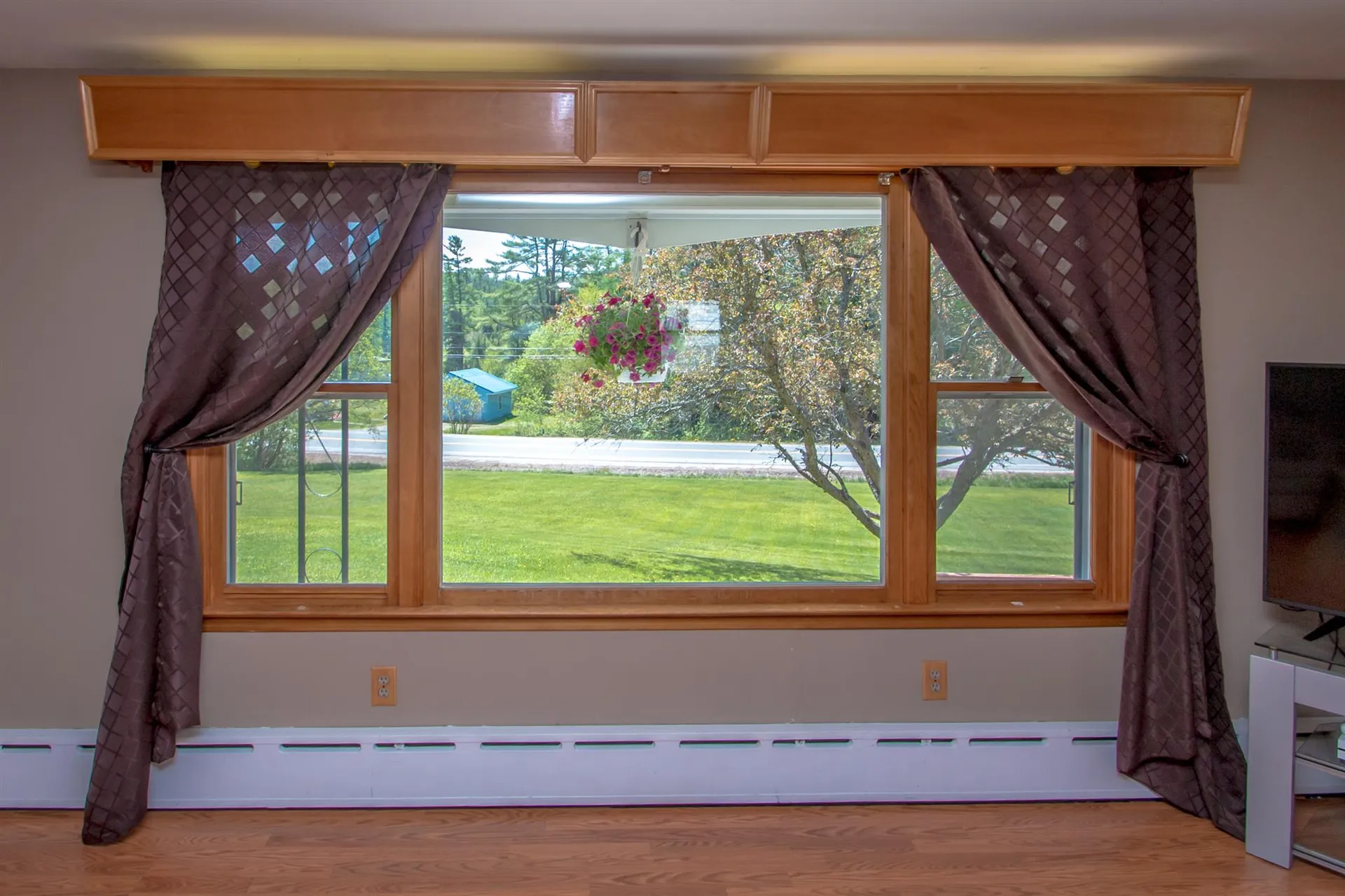 143 Jefferson Road Whitefield NH 03598