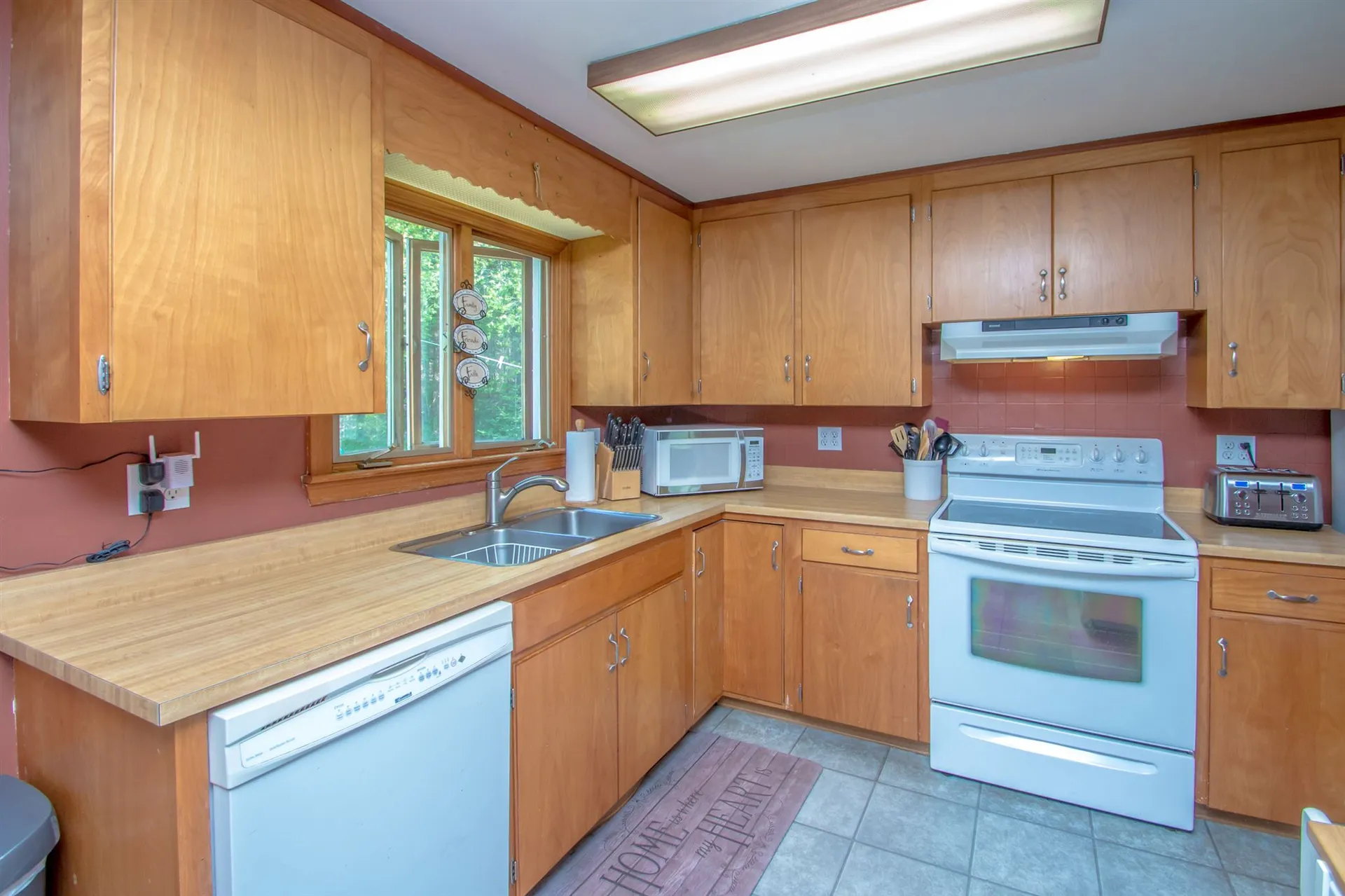 143 Jefferson Road Whitefield NH 03598