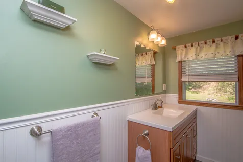 143 Jefferson Road Whitefield NH 03598