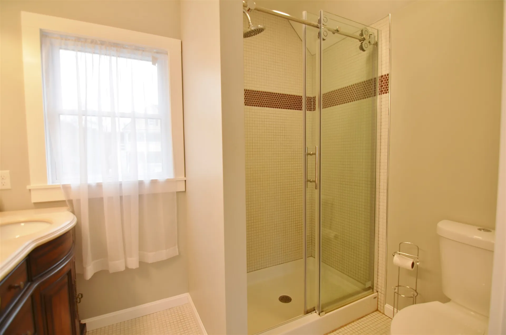 29 Maple Street Sunapee NH 03782
