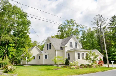 29 Maple Street Sunapee NH 03782