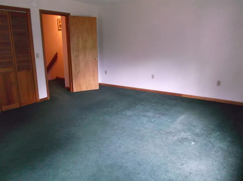 54 Marble Island Road Colchester VT 05446