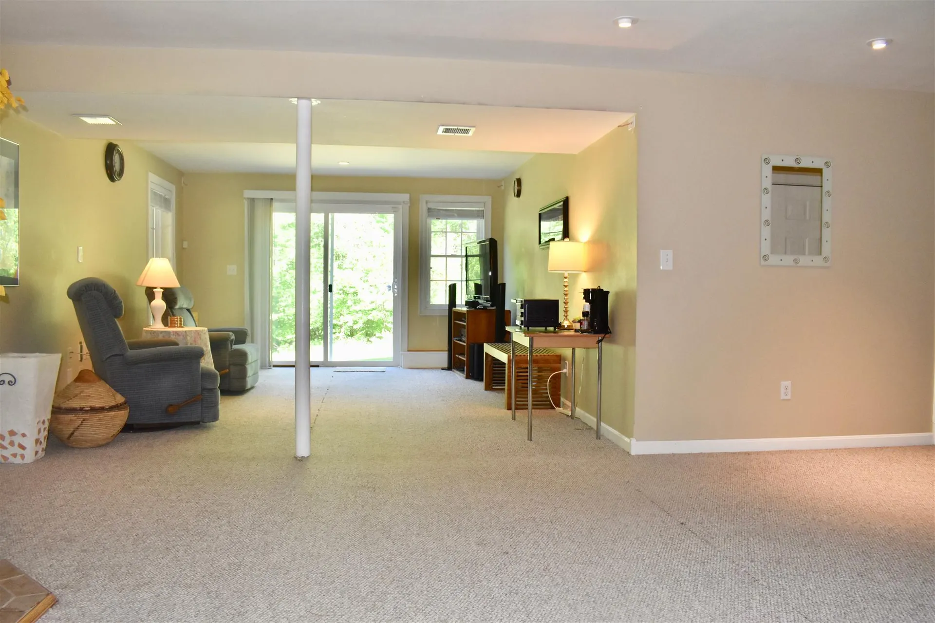 12 Candlewood Road Windham NH 03087