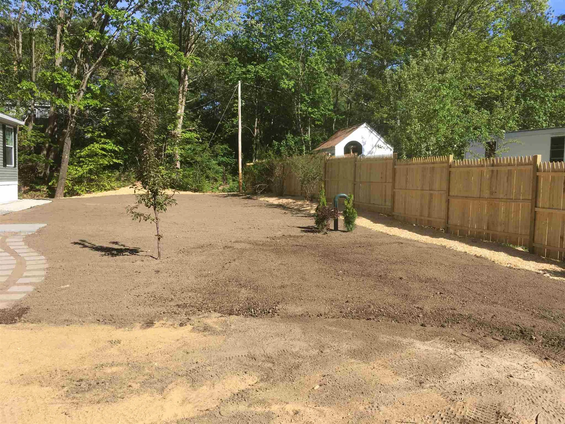 5 Phyllis Avenue Raymond NH 03077