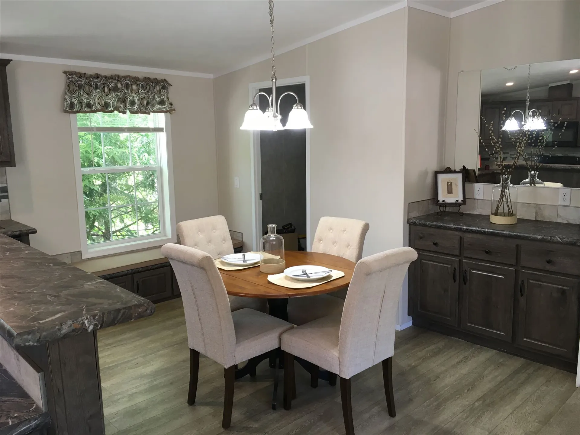 5 Phyllis Avenue Raymond NH 03077