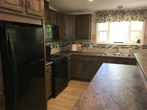 5 Phyllis Avenue Raymond NH 03077