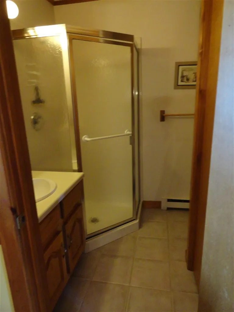 383 Holbrook Bay Commons Newport Town VT 05857