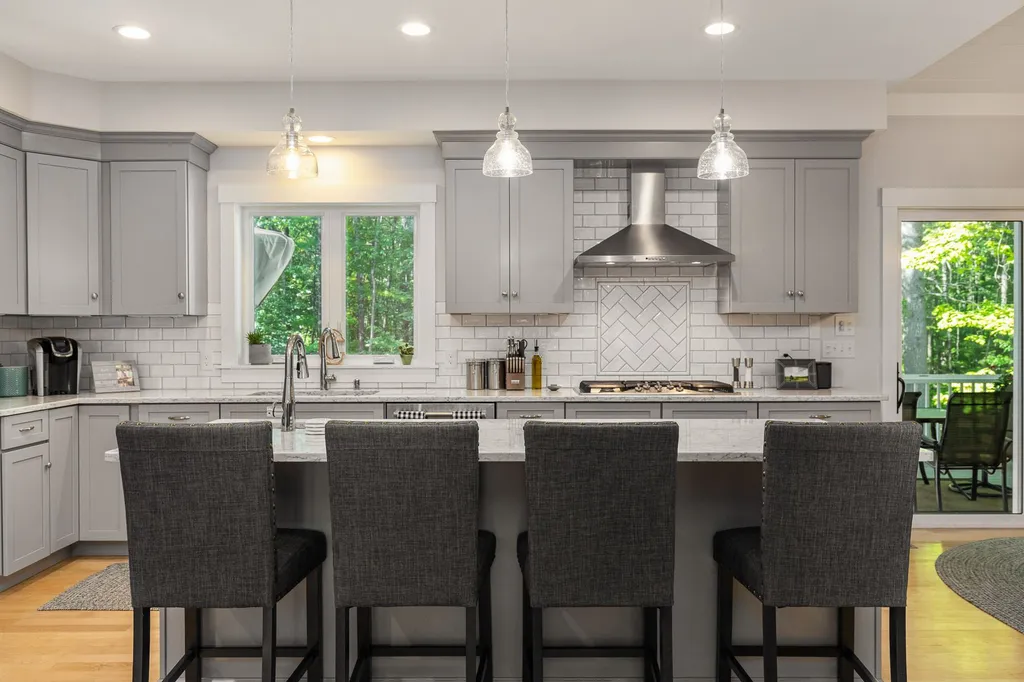 44 Labrador Lane Dover NH 03820