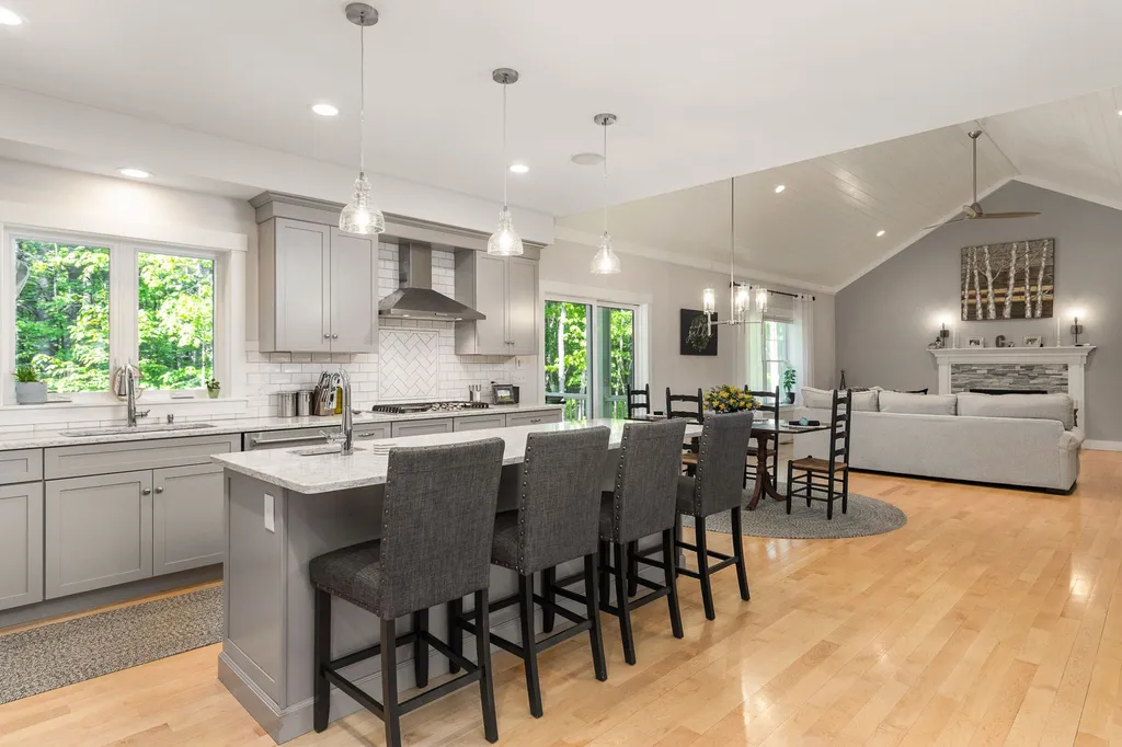 44 Labrador Lane Dover NH 03820