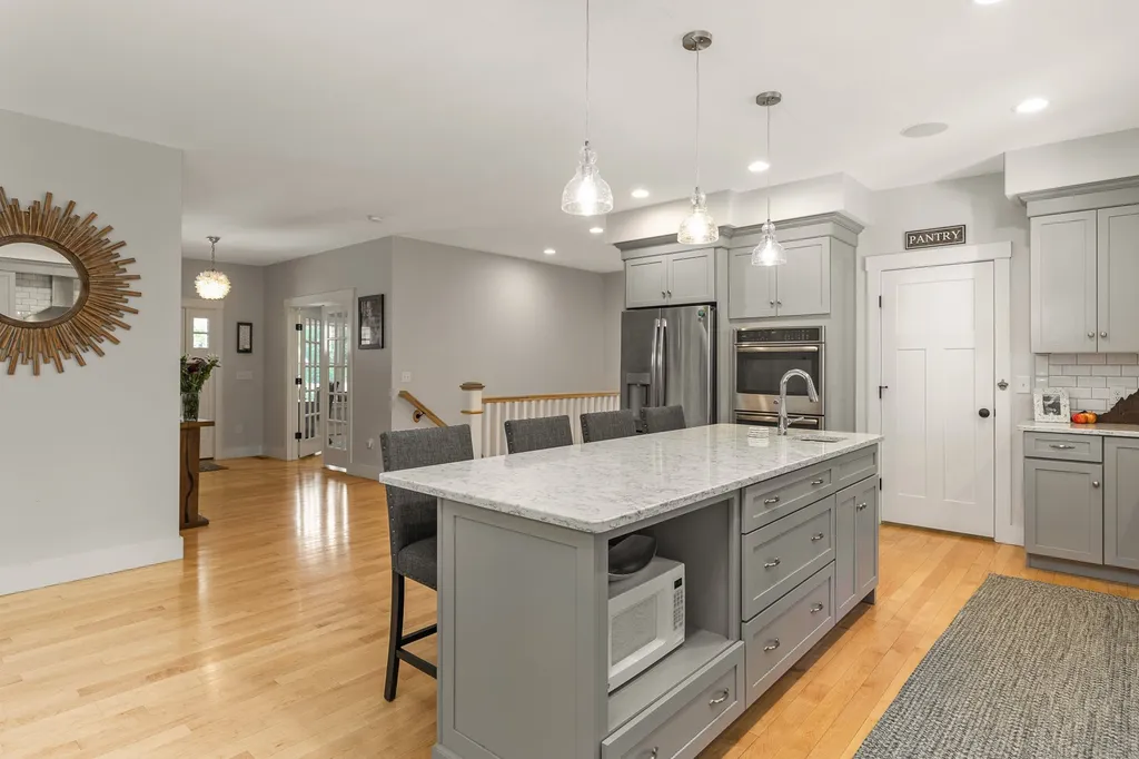 44 Labrador Lane Dover NH 03820