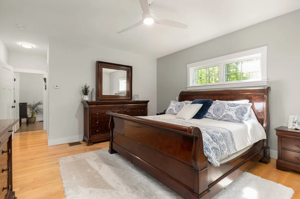 44 Labrador Lane Dover NH 03820