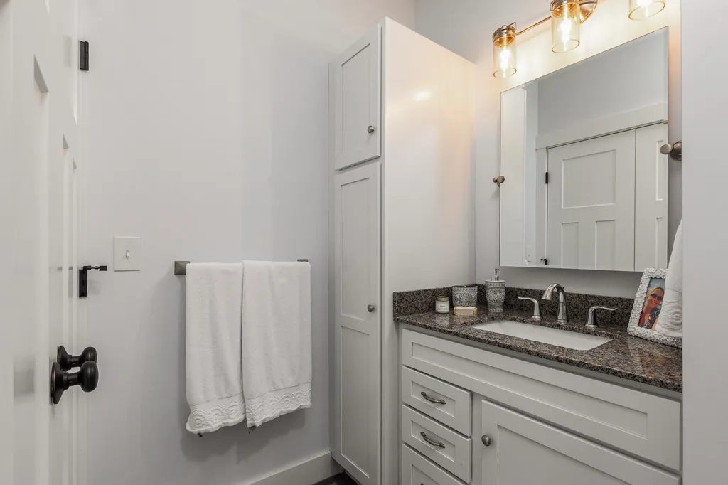 44 Labrador Lane Dover NH 03820