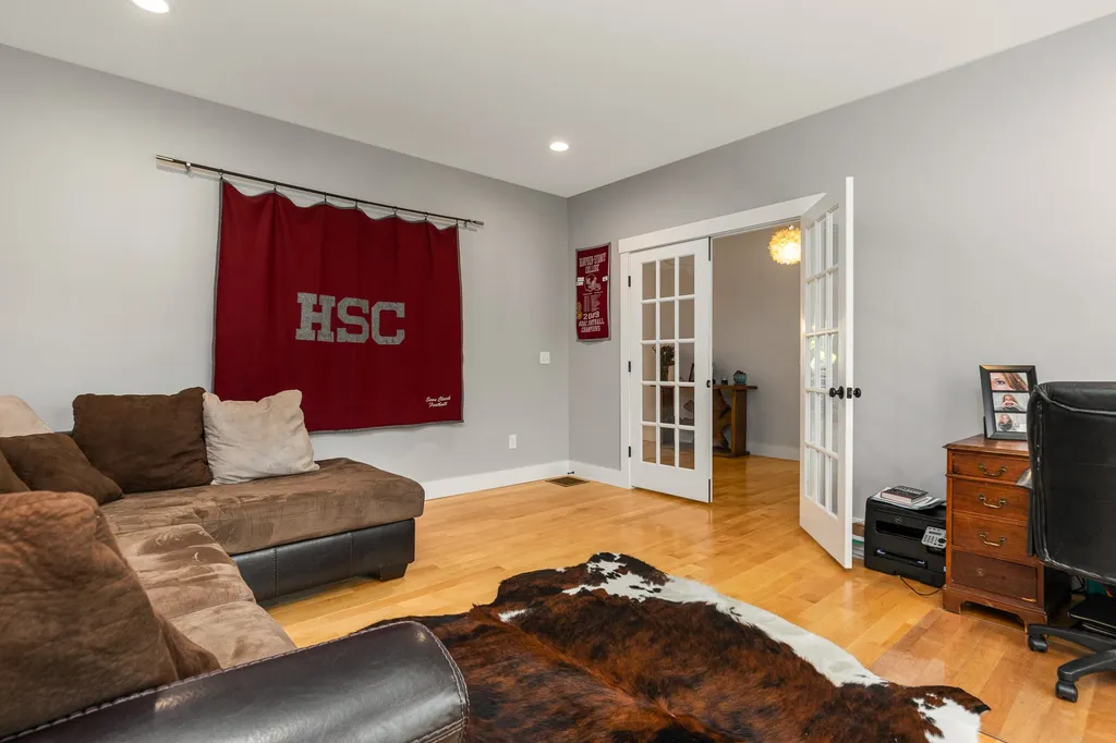44 Labrador Lane Dover NH 03820
