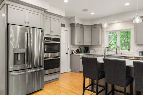 44 Labrador Lane Dover NH 03820