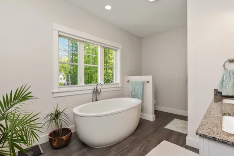 44 Labrador Lane Dover NH 03820