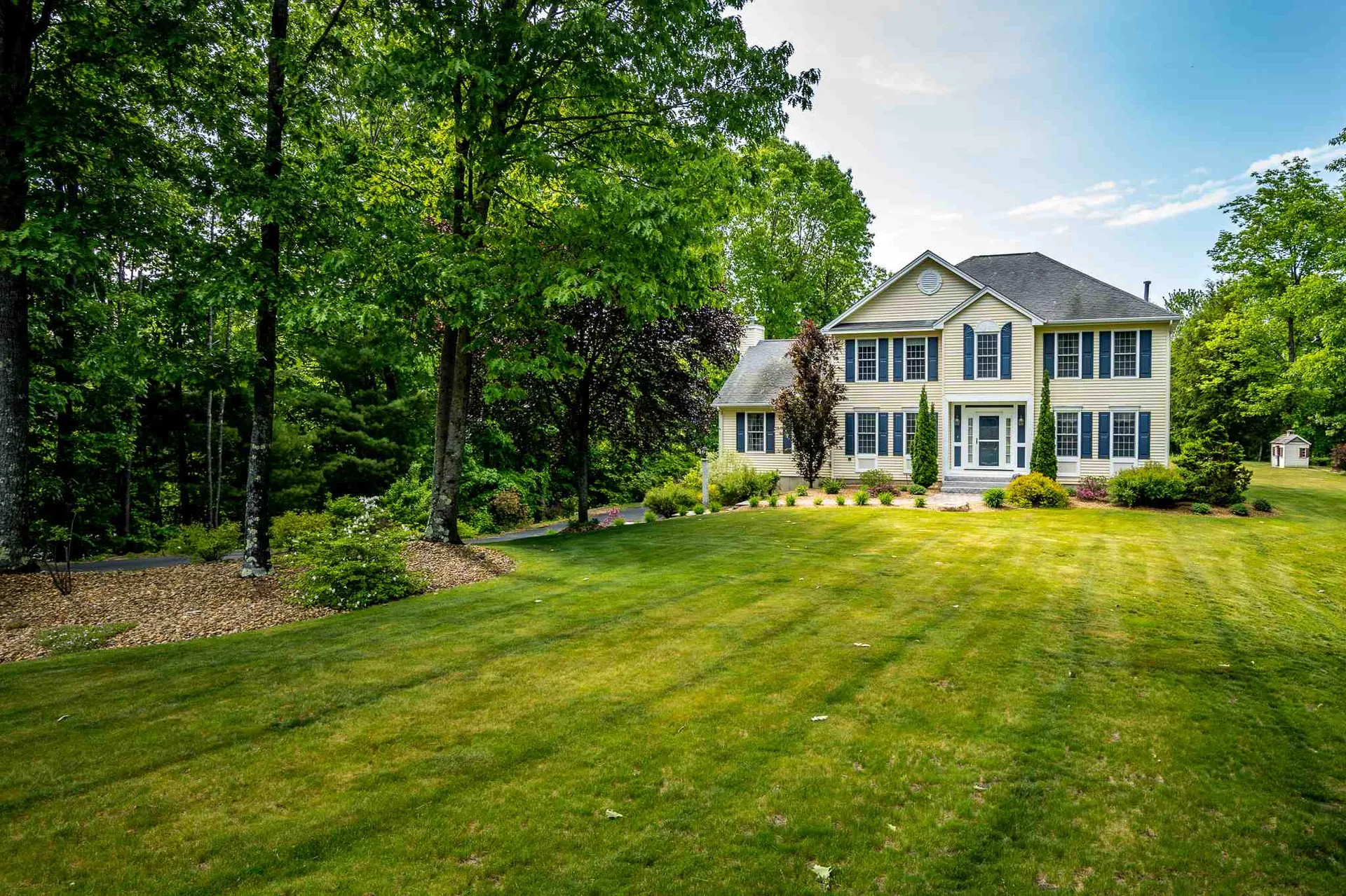 22 Butterfield Lane Bedford NH 03110