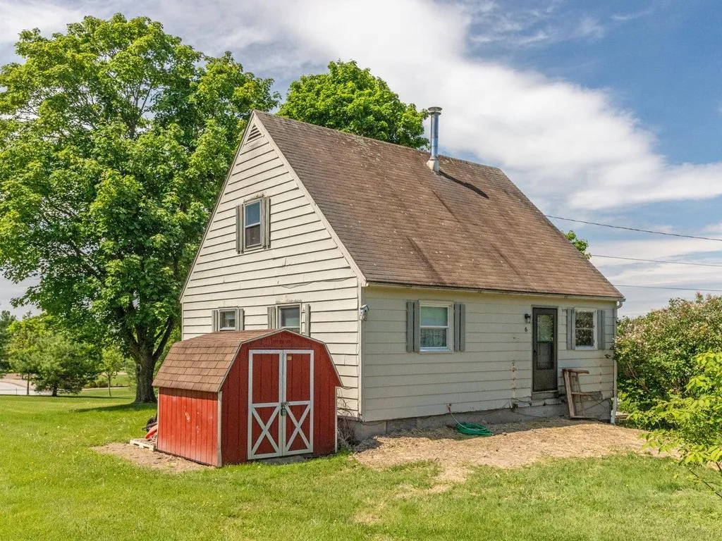 6 East Road Middlebury VT 05753