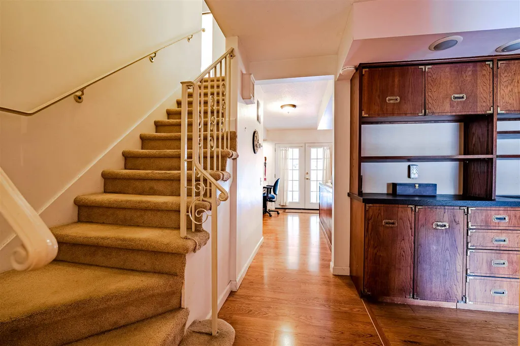 4 South Hill Drive Essex Junction VT 05452