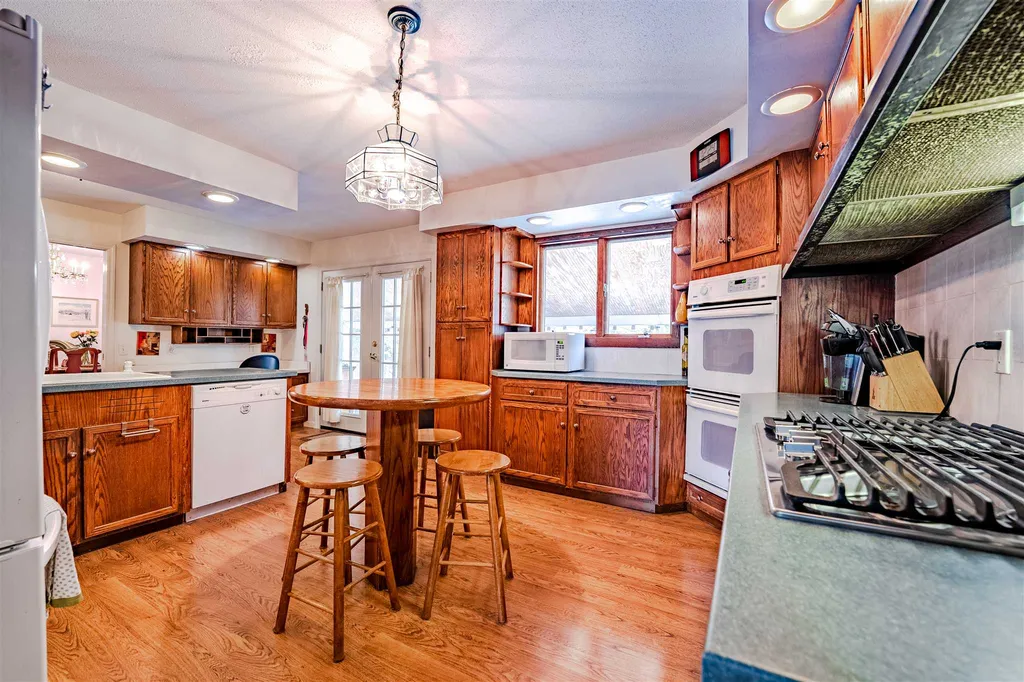4 South Hill Drive Essex Junction VT 05452