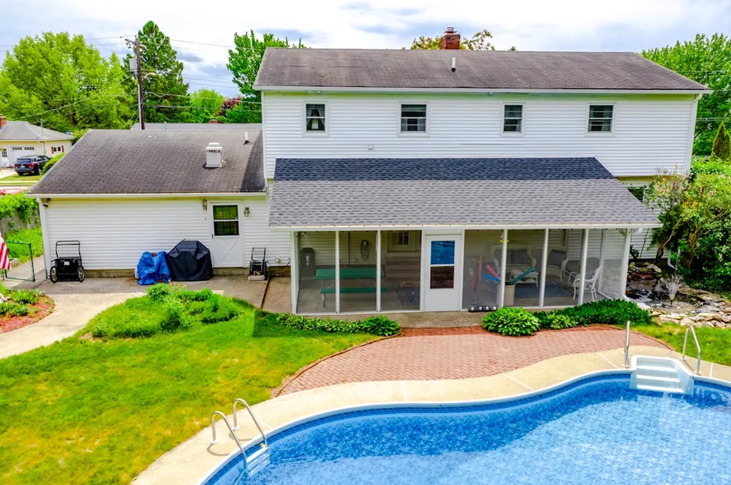 4 South Hill Drive Essex Junction VT 05452