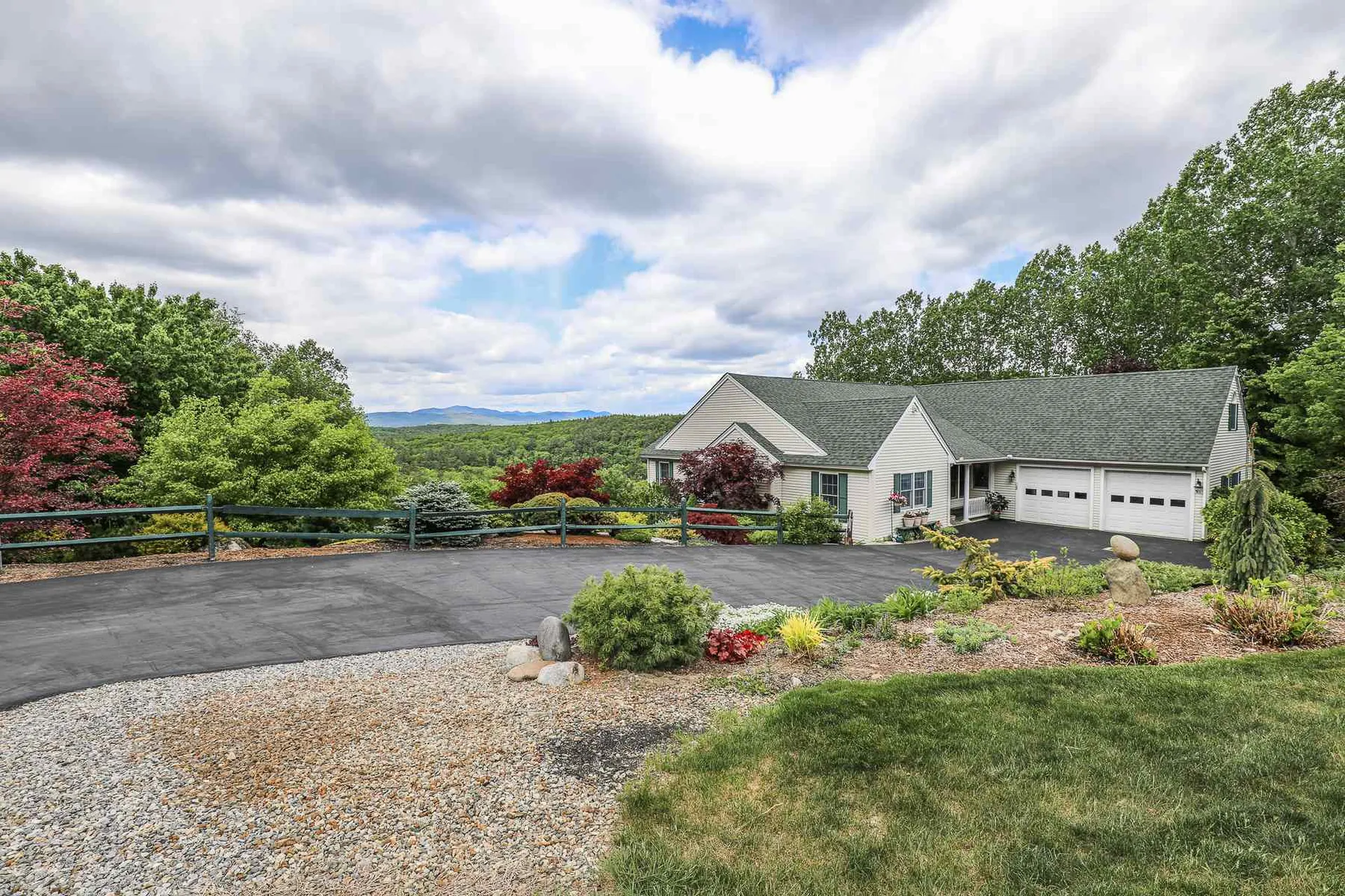 4 Lake View Drive New Hampton NH 03256