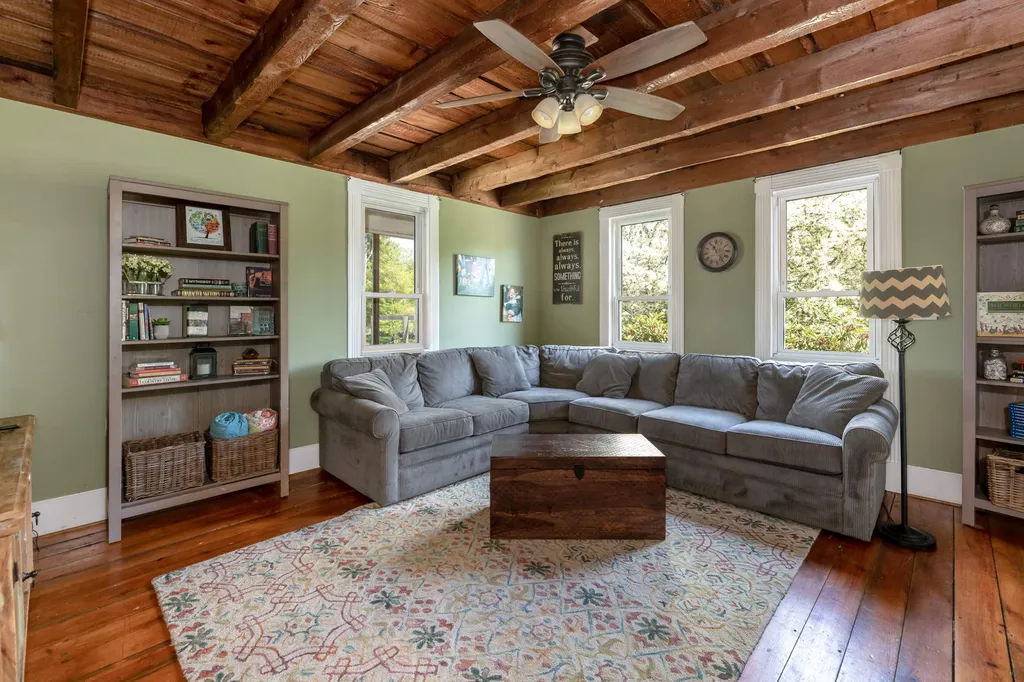 376 Suncook Valley Road Alton NH 03809