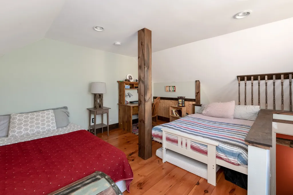 376 Suncook Valley Road Alton NH 03809