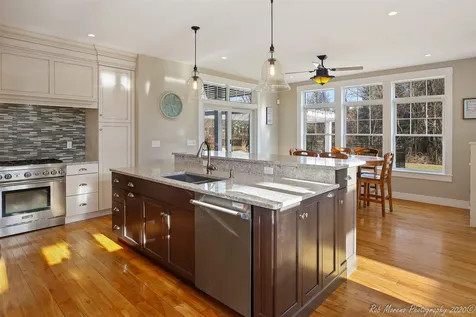 14 Wadleigh Lane Hampton Falls NH 03844