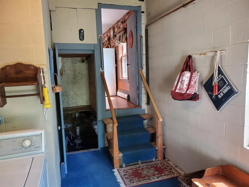 19 Carroll Street Exeter NH 03833