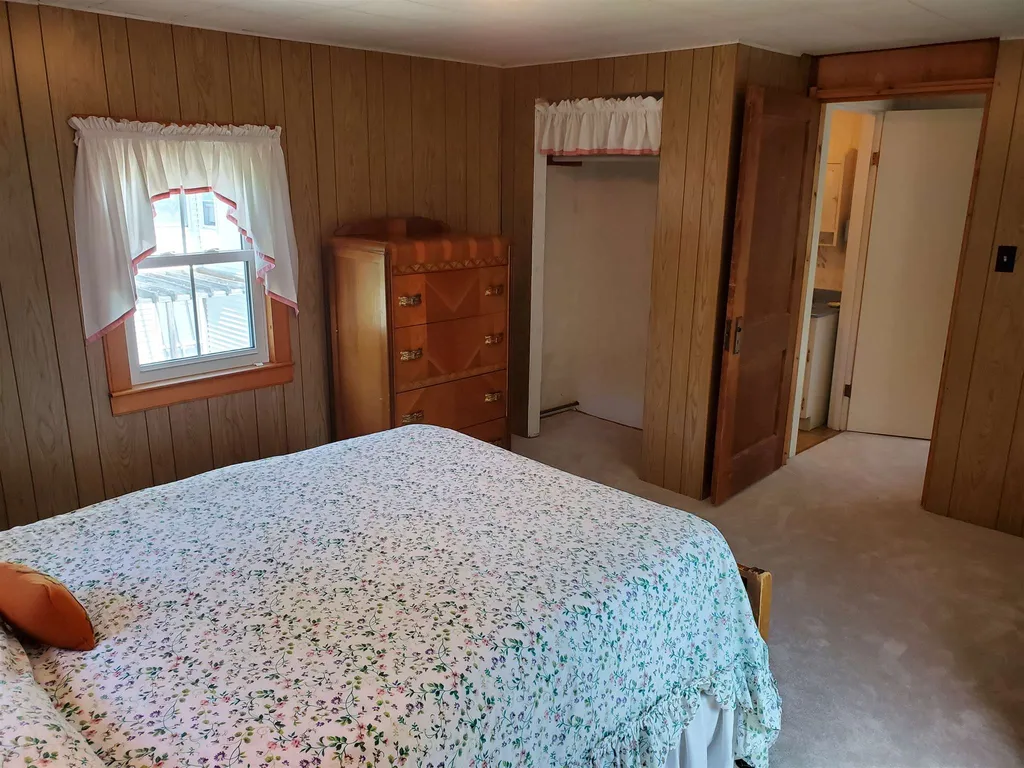 19 Carroll Street Exeter NH 03833