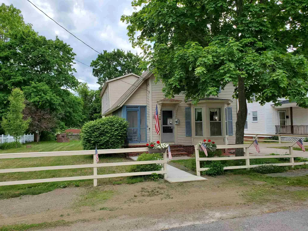 19 Carroll Street Exeter NH 03833
