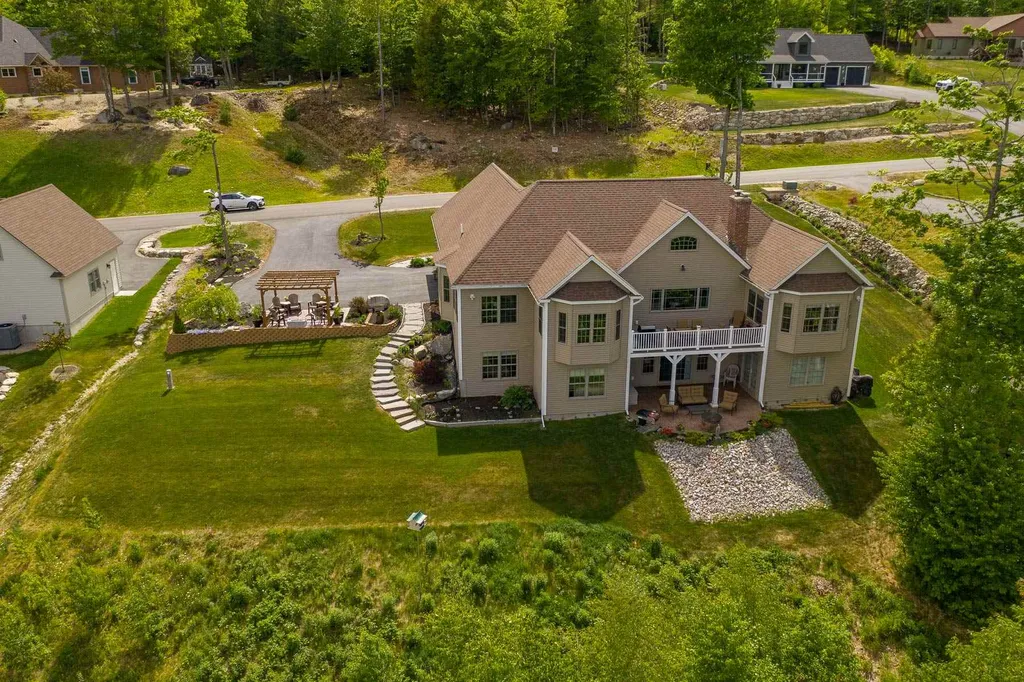 65 High Point Drive Alton NH 03810