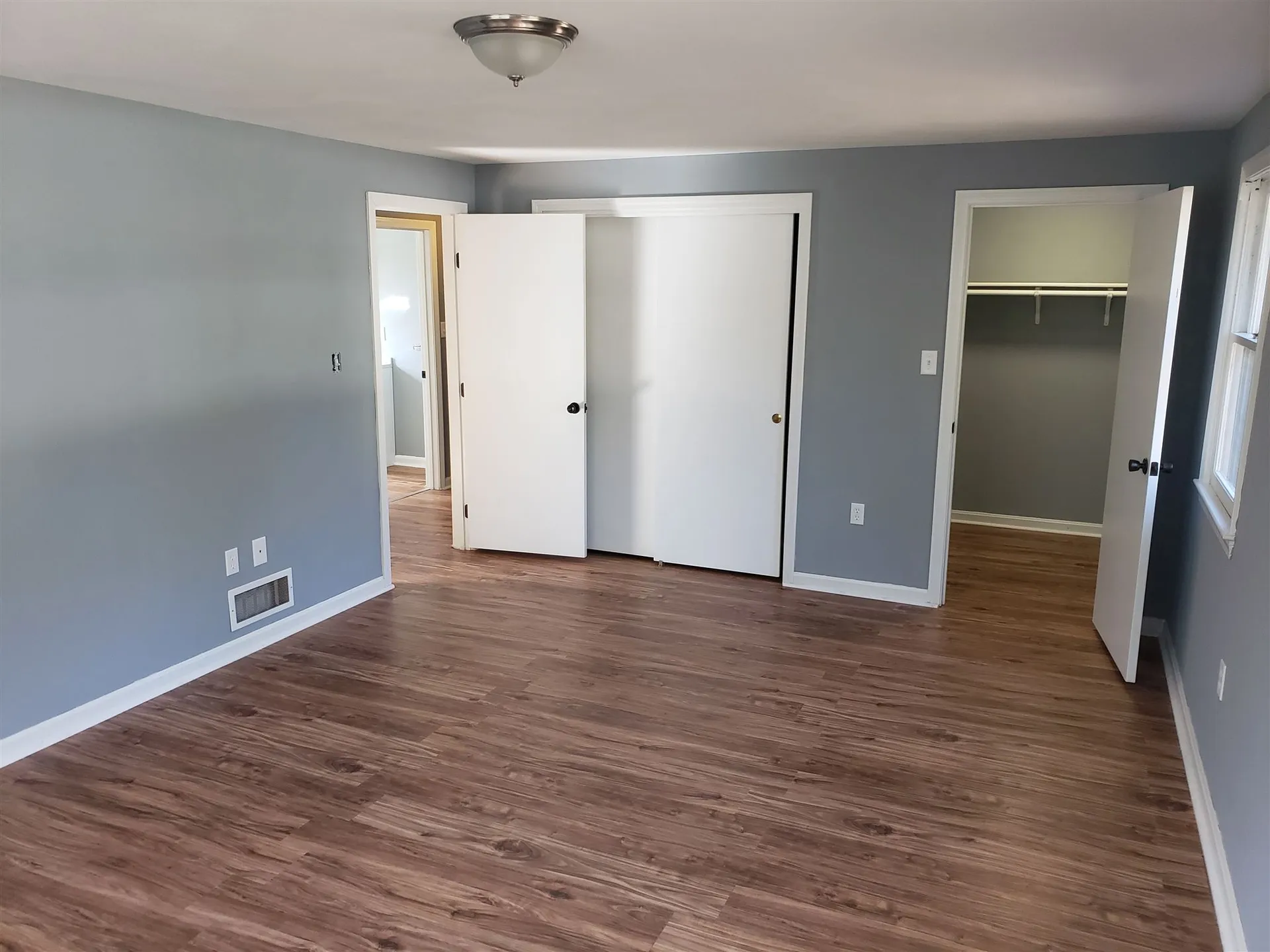 160A Greeley Street Hudson NH 03051