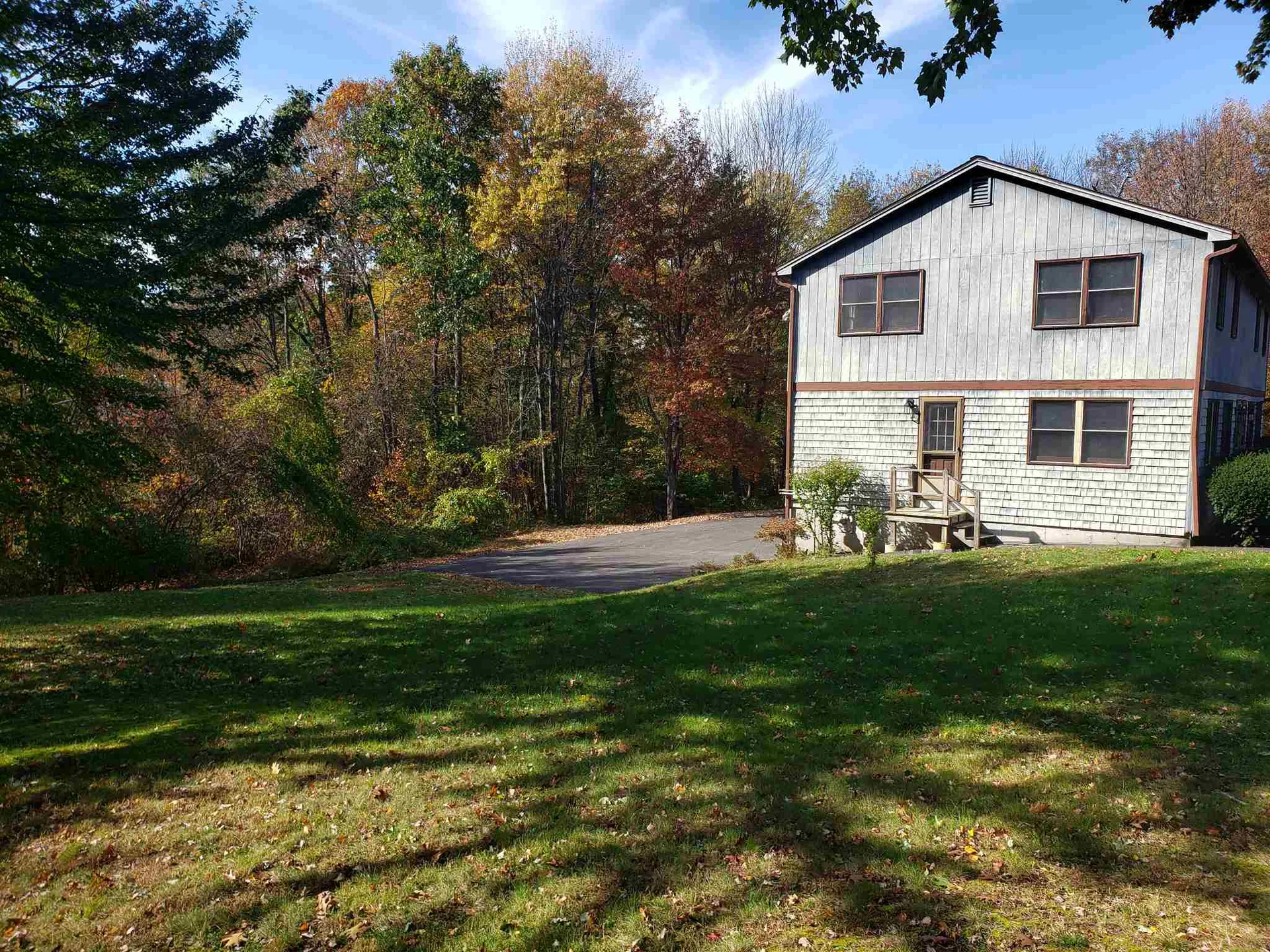 160A Greeley Street Hudson NH 03051