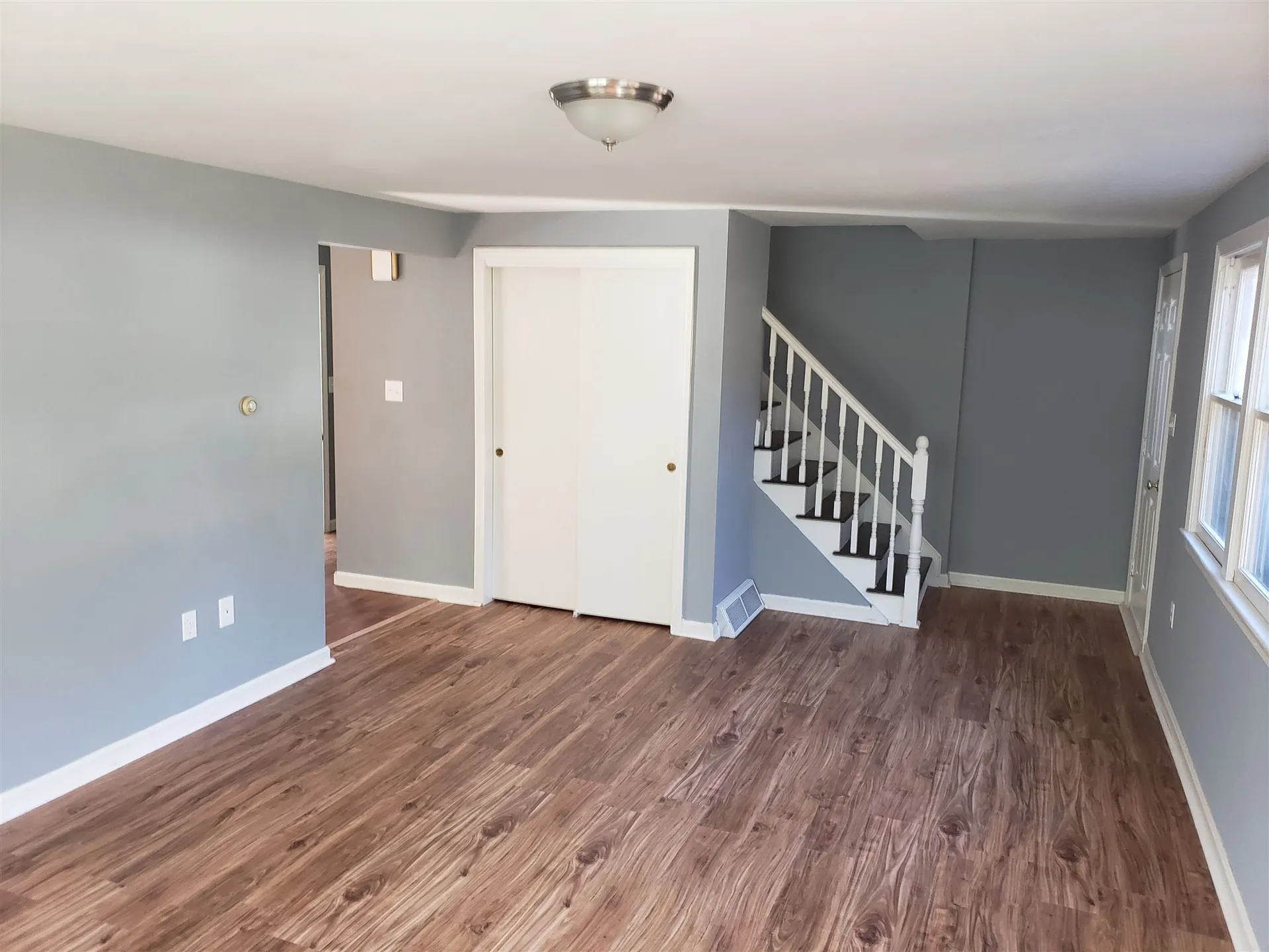 160A Greeley Street Hudson NH 03051