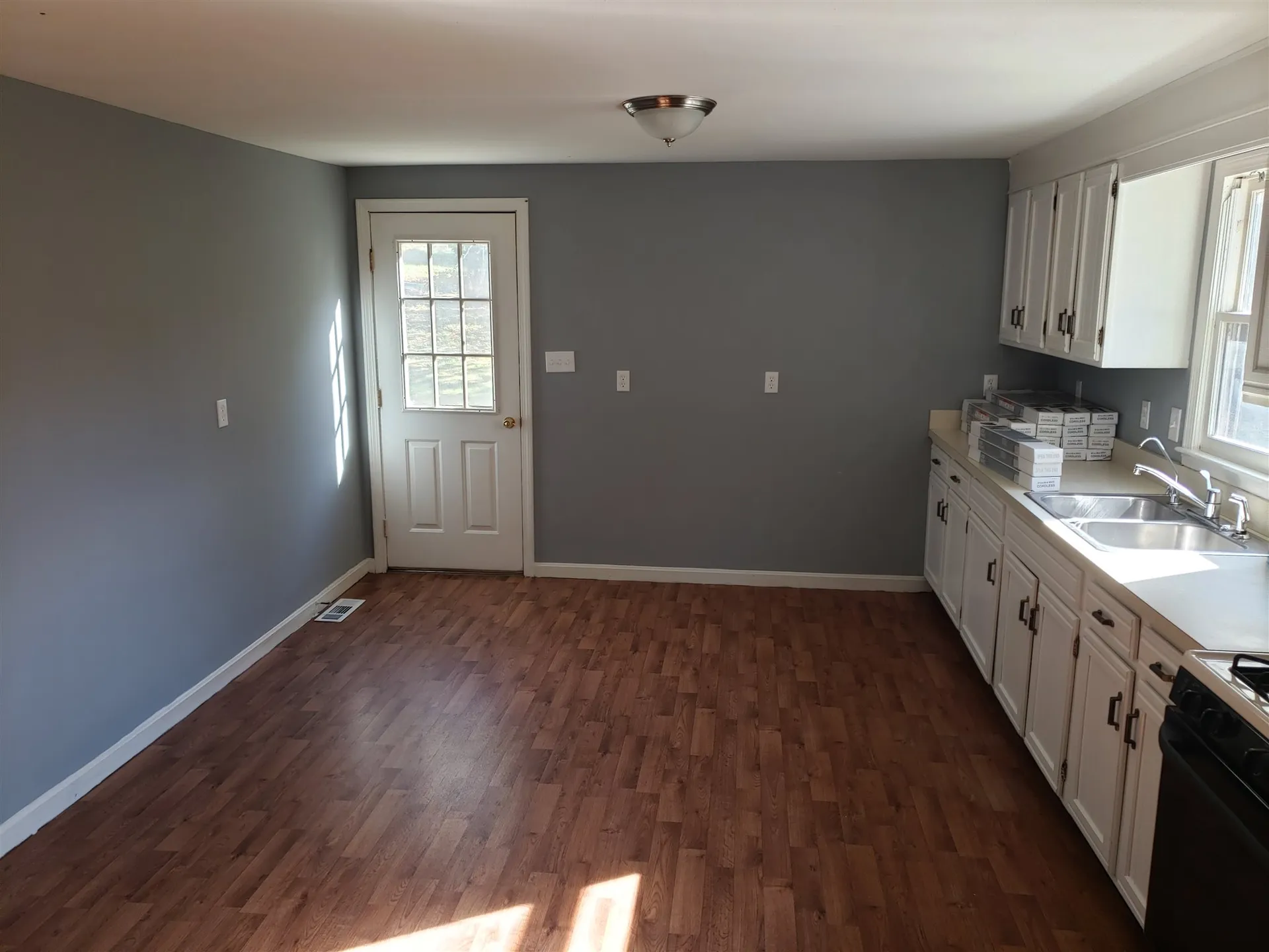 160A Greeley Street Hudson NH 03051
