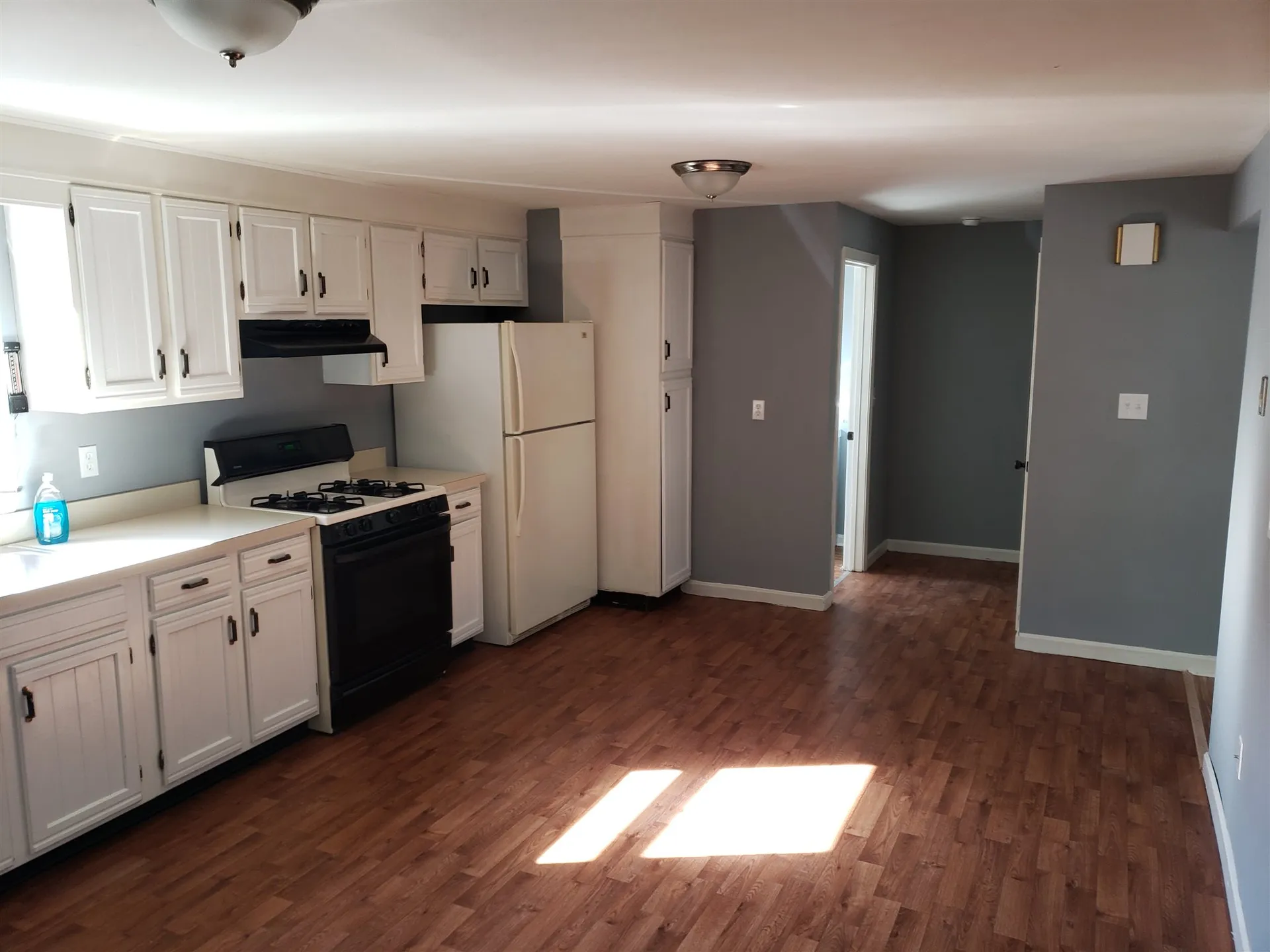 160A Greeley Street Hudson NH 03051