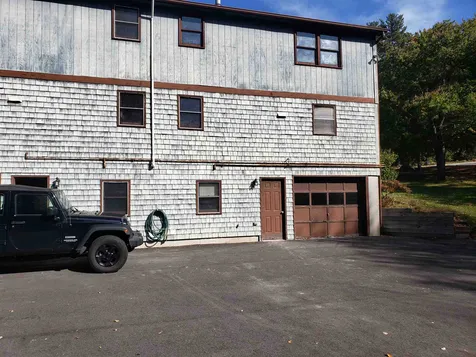 160A Greeley Street Hudson NH 03051