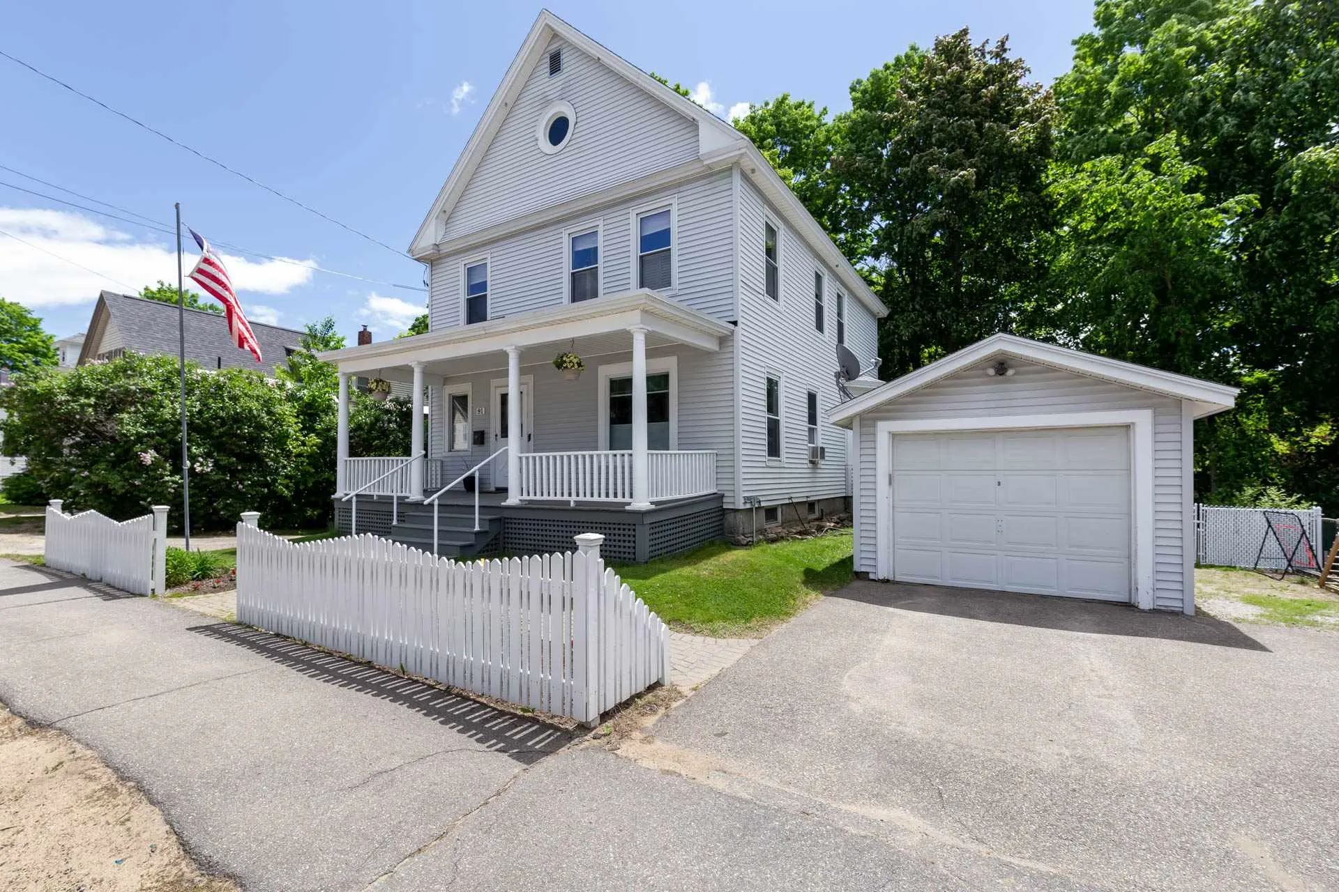 91 Oak Street Laconia NH 03246