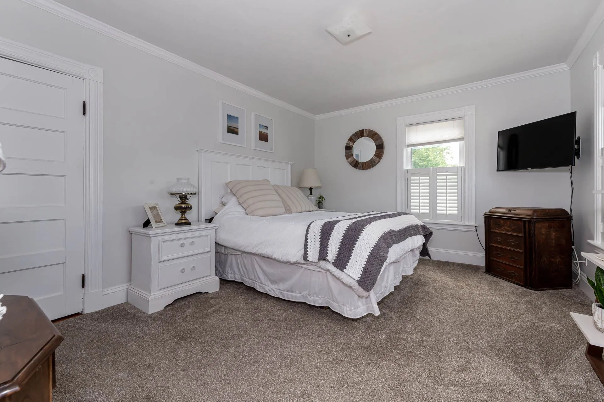 91 Oak Street Laconia NH 03246