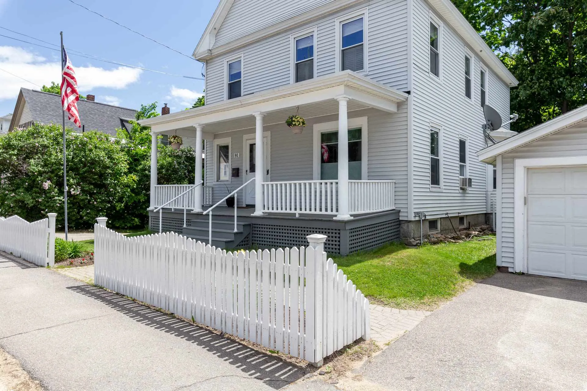 91 Oak Street Laconia NH 03246