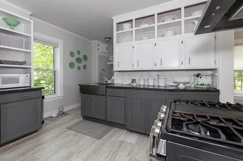 91 Oak Street Laconia NH 03246