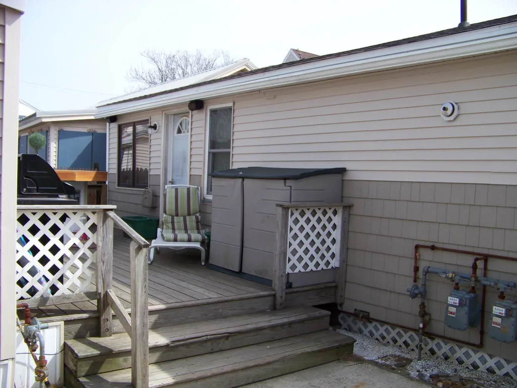 9 Riverview Terrace Hampton NH 03842