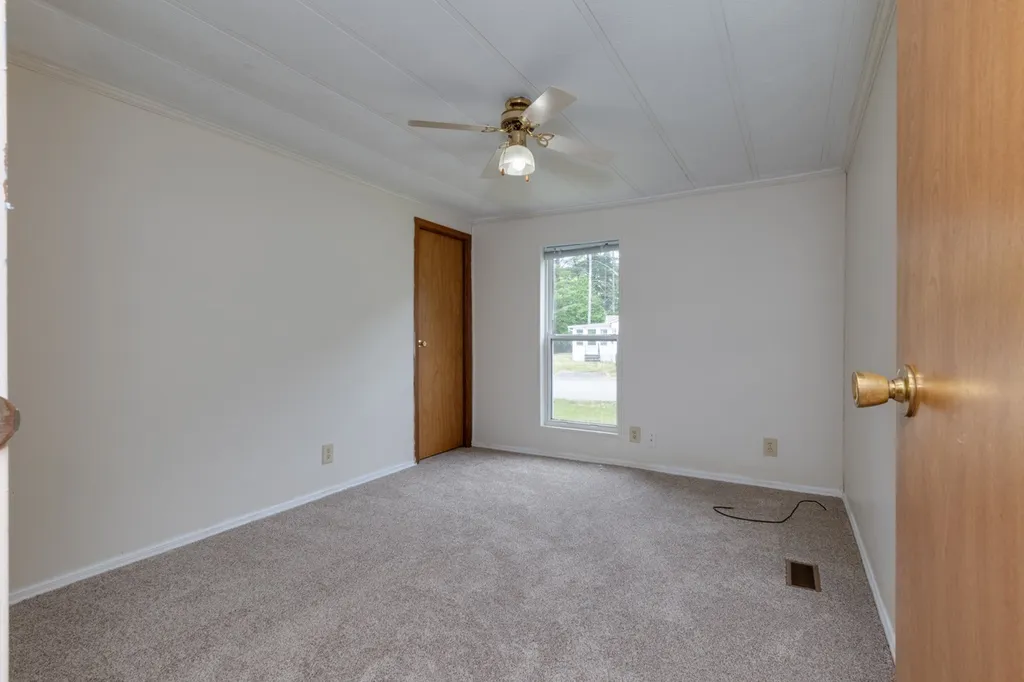 95 Gooseberry Circle Rochester NH 03867