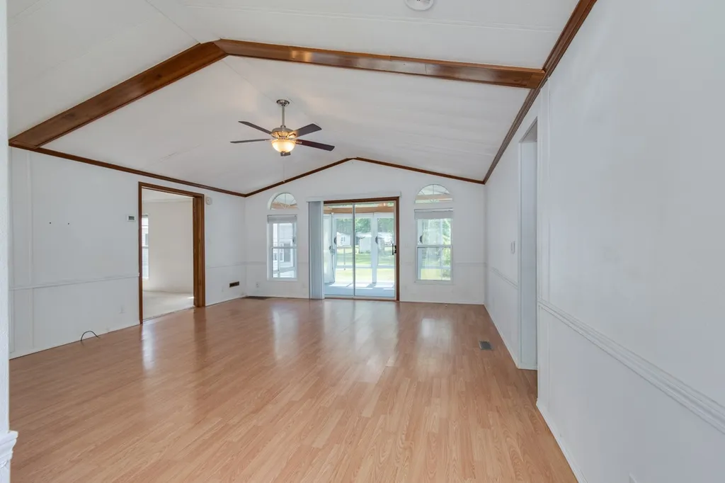 95 Gooseberry Circle Rochester NH 03867