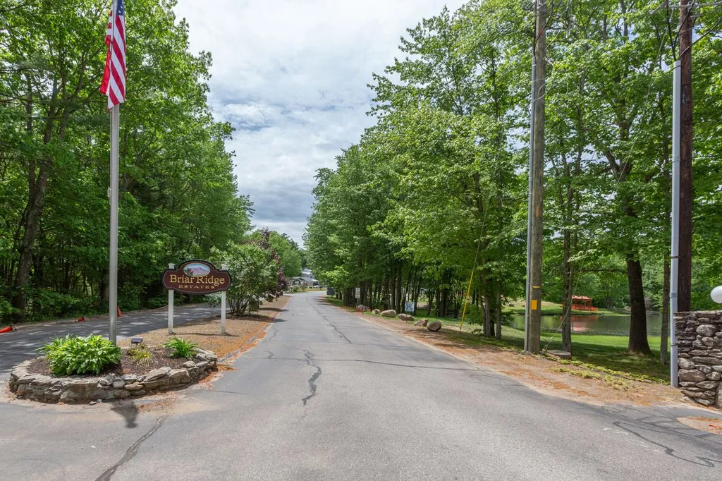 95 Gooseberry Circle Rochester NH 03867