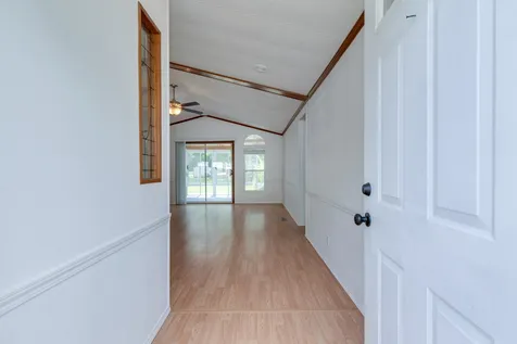 95 Gooseberry Circle Rochester NH 03867
