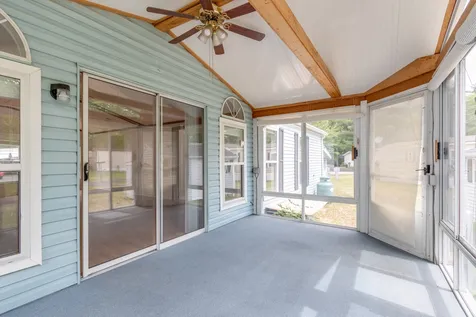 95 Gooseberry Circle Rochester NH 03867